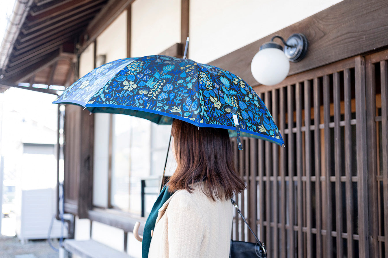 旅行に最適な傘とは?折りたたみ傘の選び方とおすすめについて解説します!