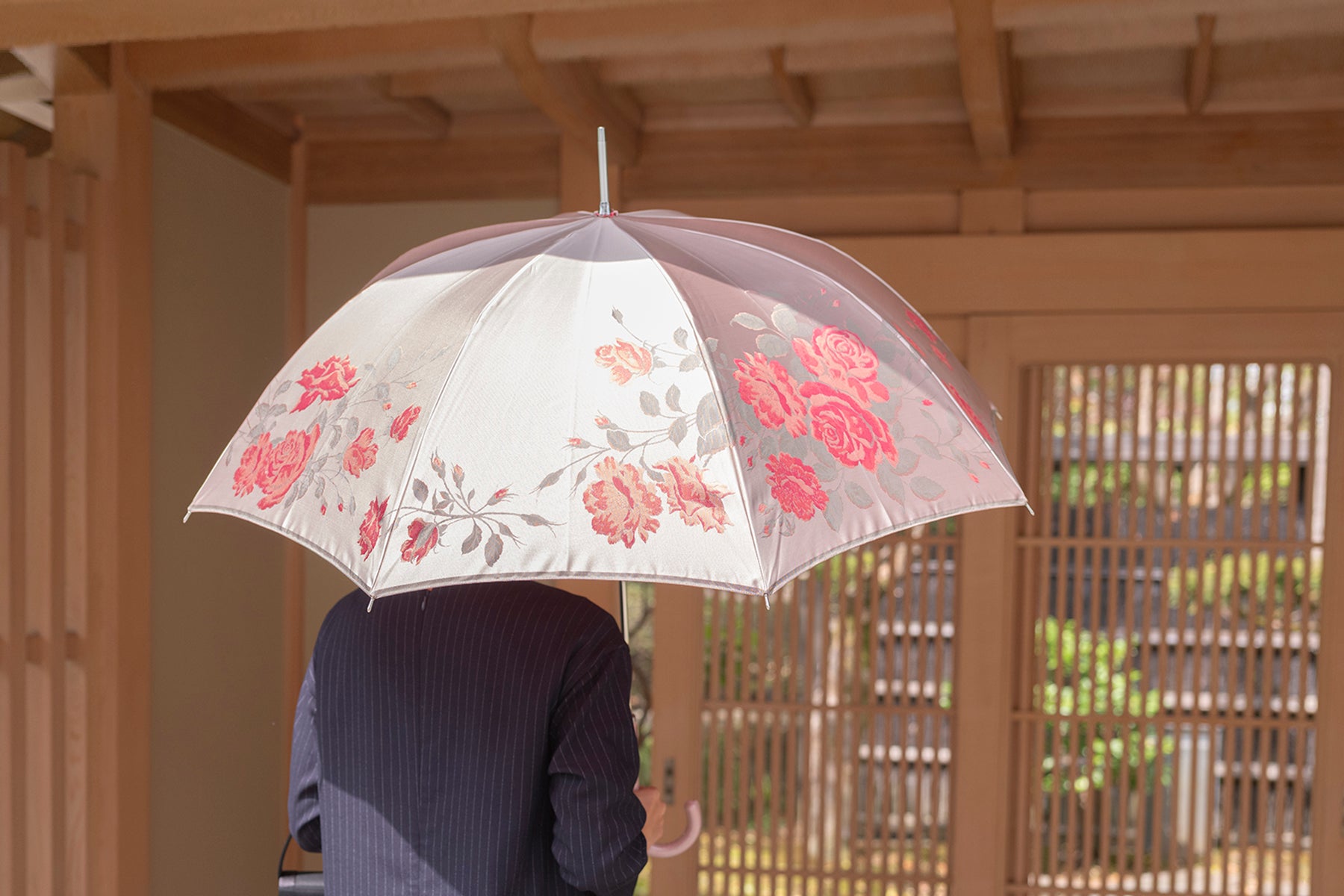 【メディア情報】『花時間 2022［秋冬］』に絵おりが掲載されました！