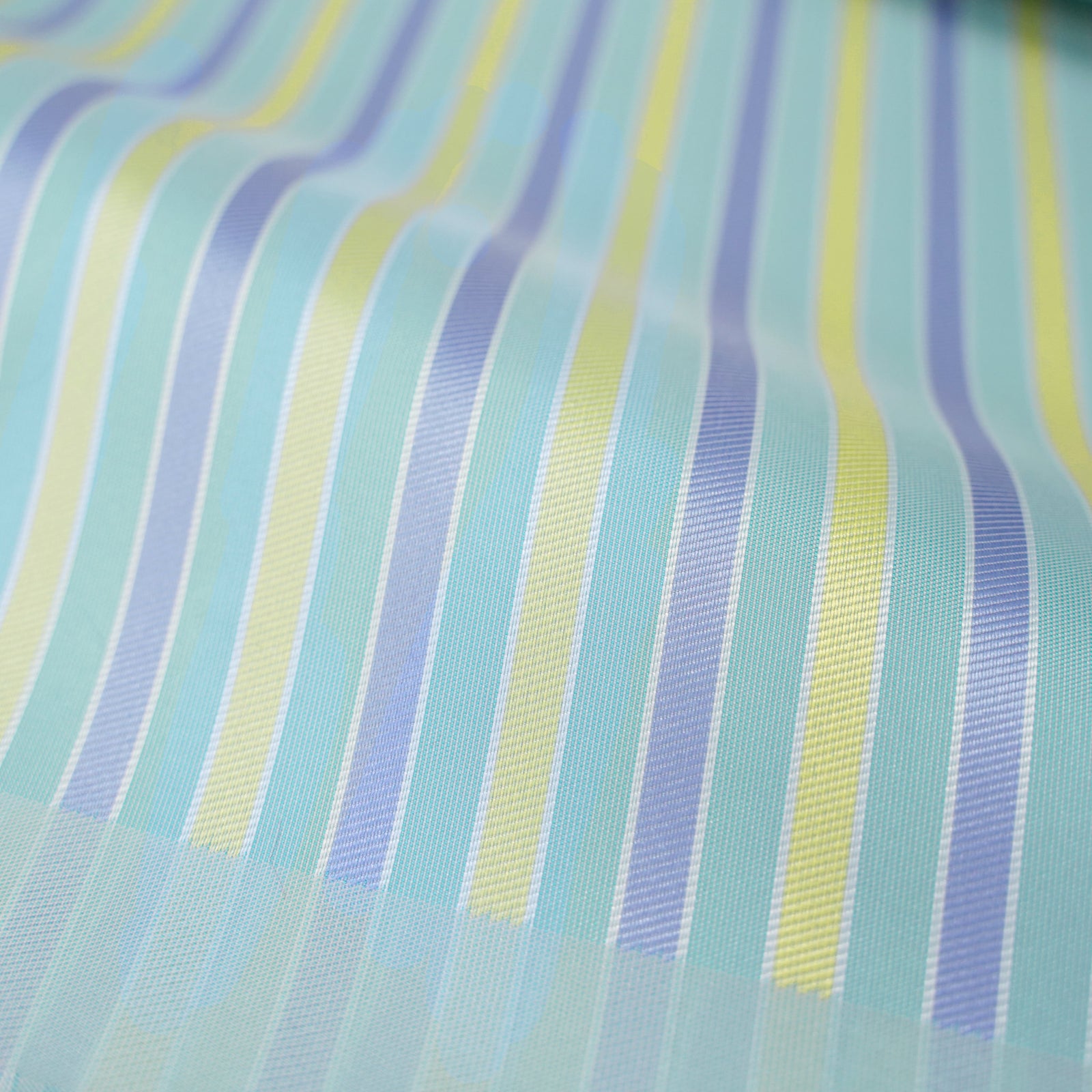 爽やかなグリーンのレディース長傘！晴雨兼用雨傘8本骨60cm