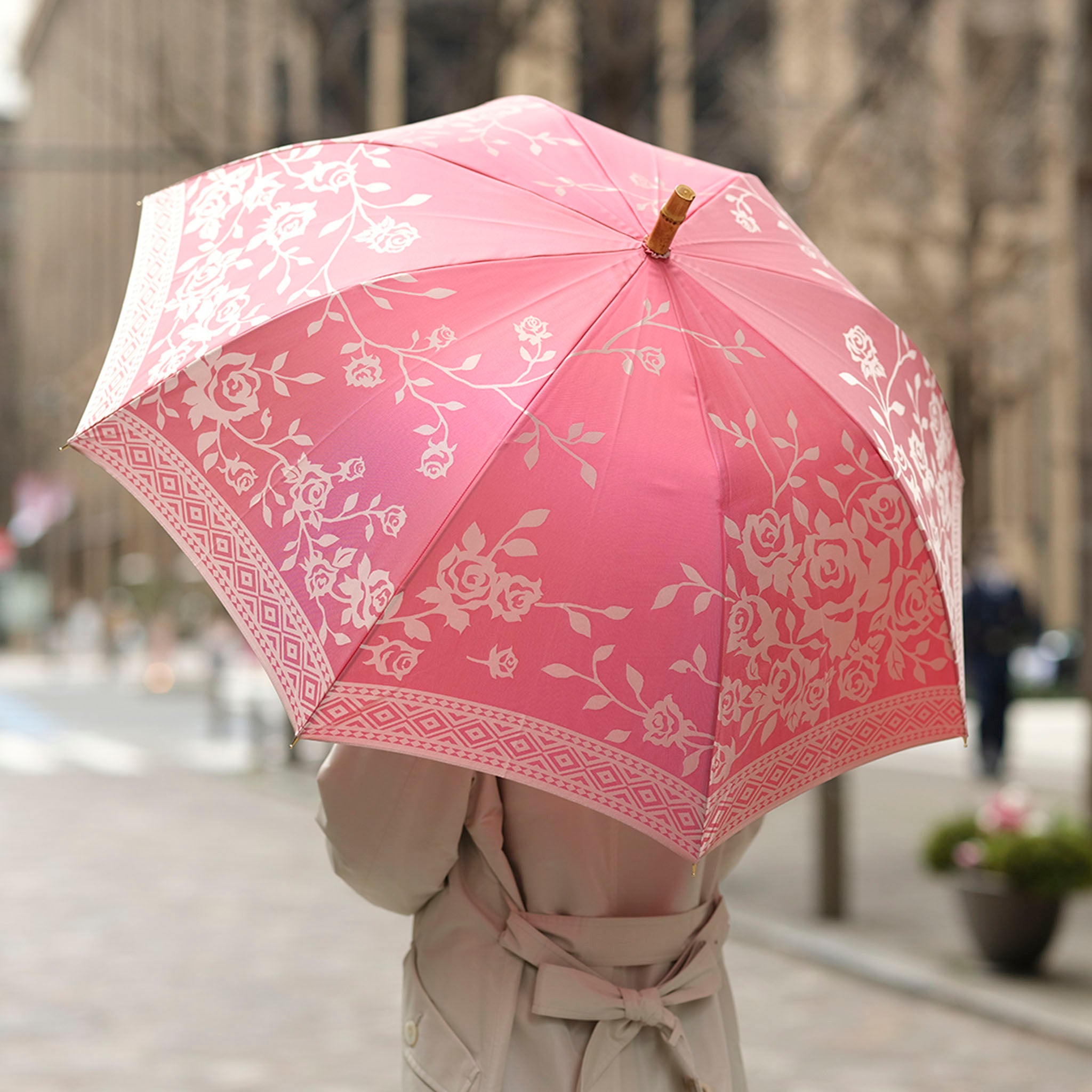 かわいい花柄のレディース長傘！晴雨兼用雨傘8本骨60cm