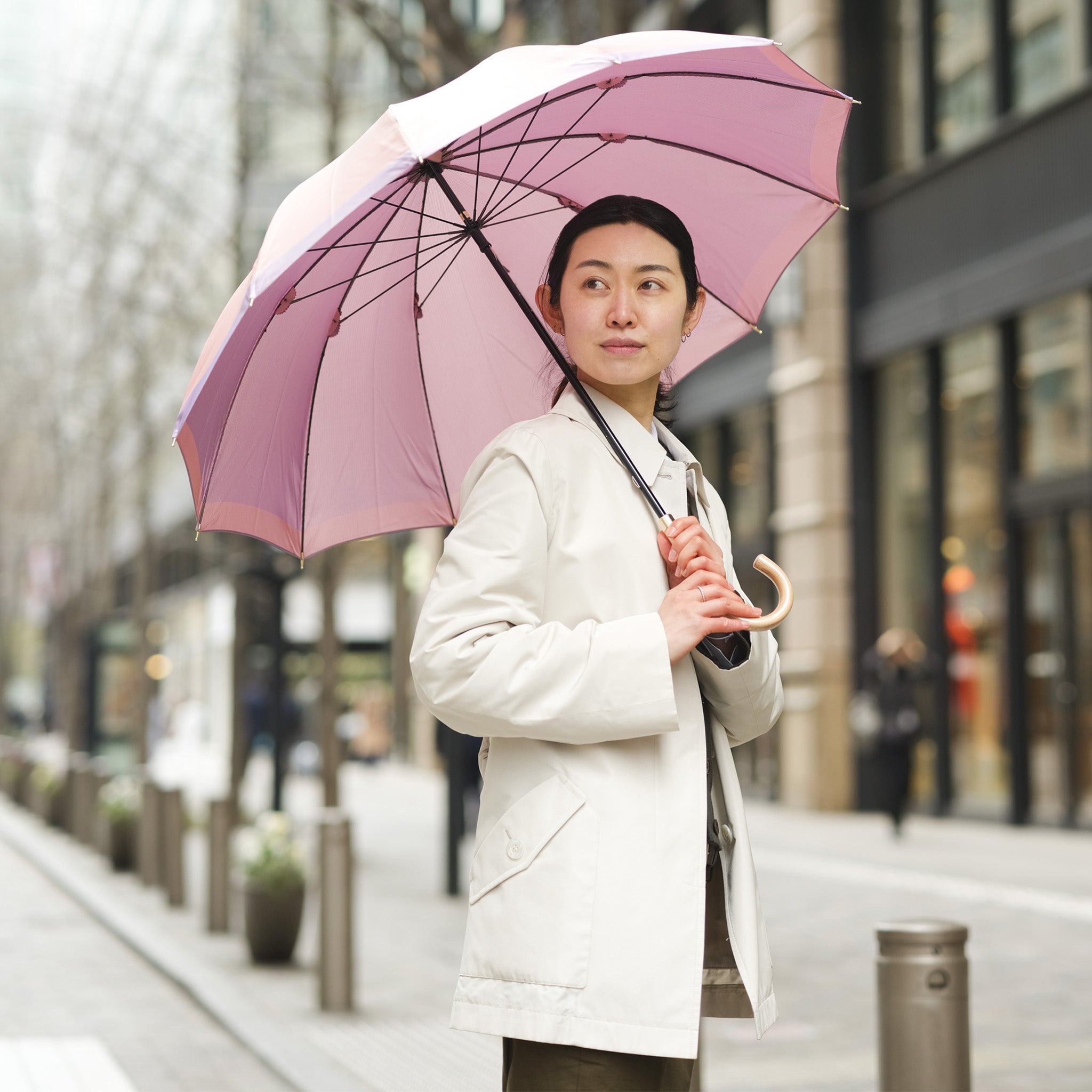 ビジネスシーンにも使えるレディース長傘！晴雨兼用雨傘12本骨55cm