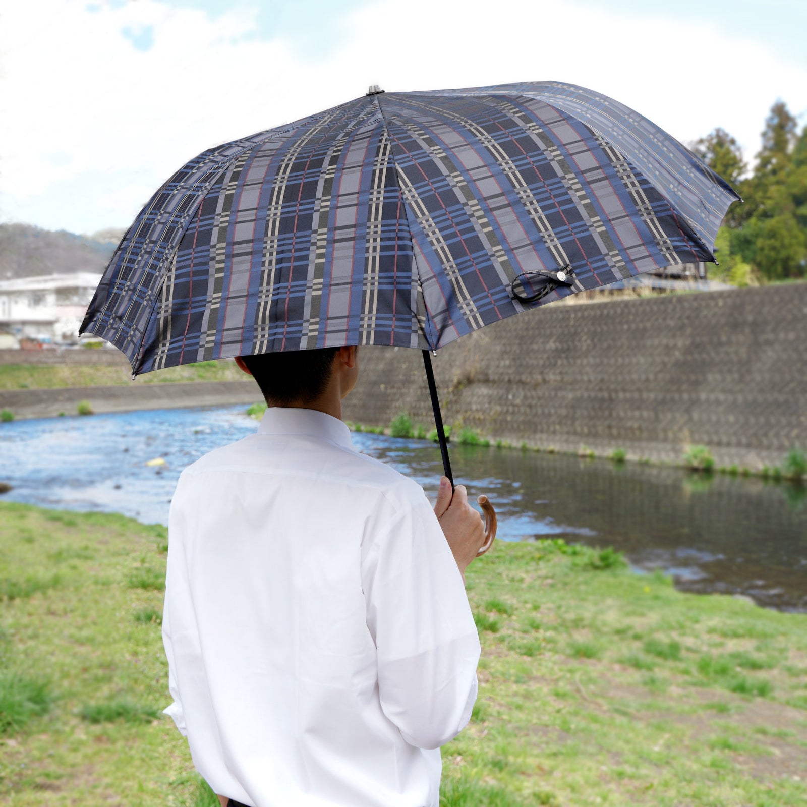 おしゃれなチェック柄のメンズ日傘！晴雨兼用折りたたみ傘8本骨58㎝