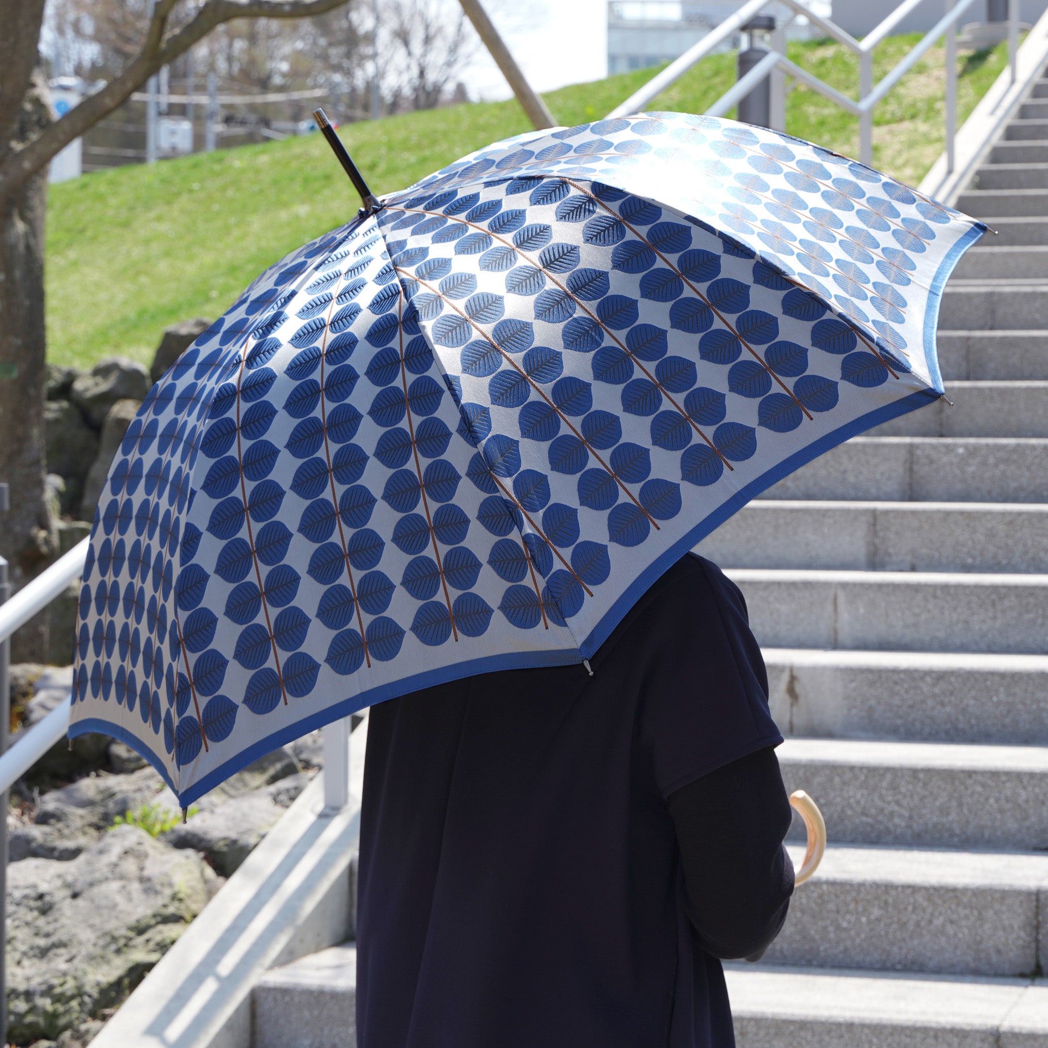 有名な北欧デザインのレディース長傘！晴雨兼用雨傘8本骨60cm