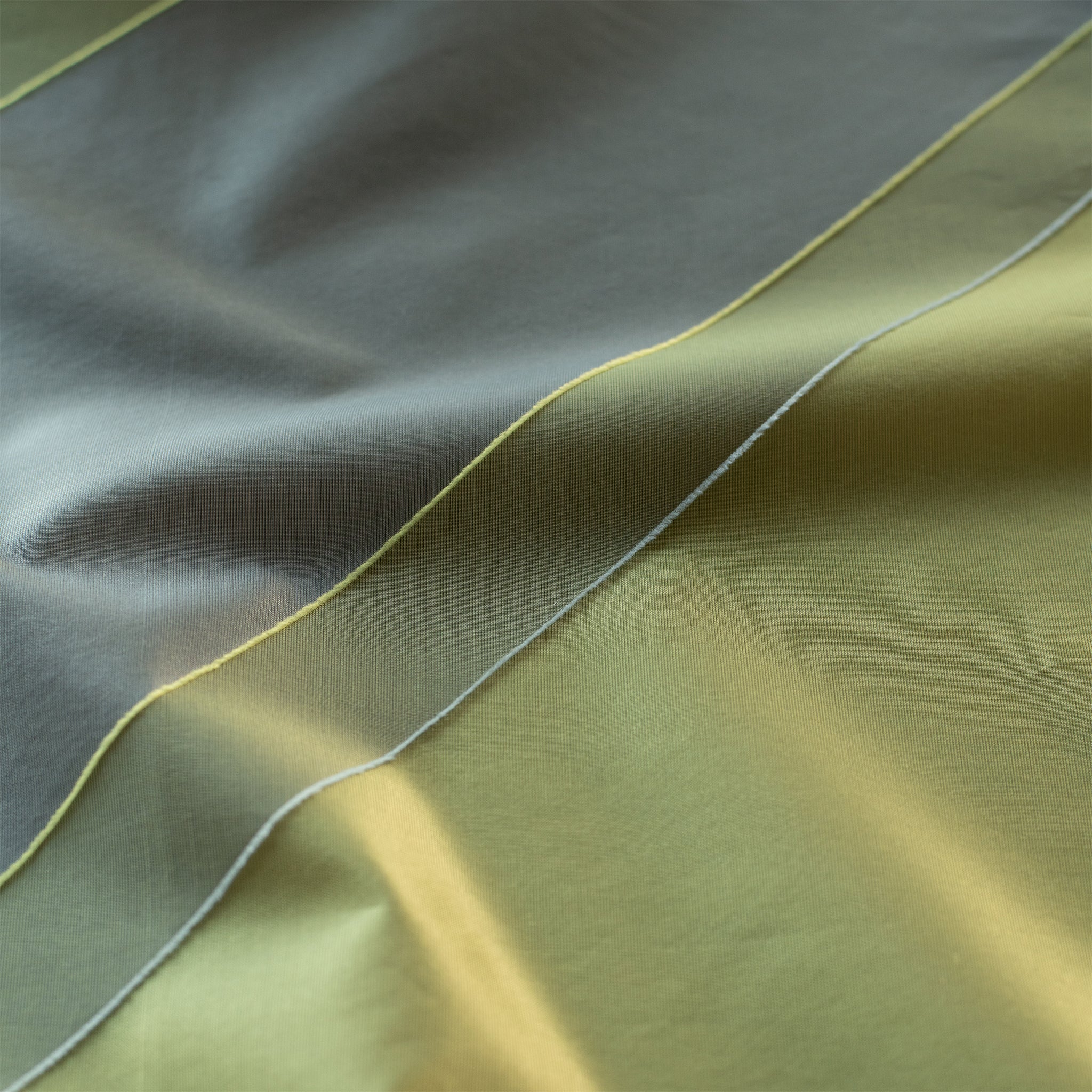 repel.　Yellow