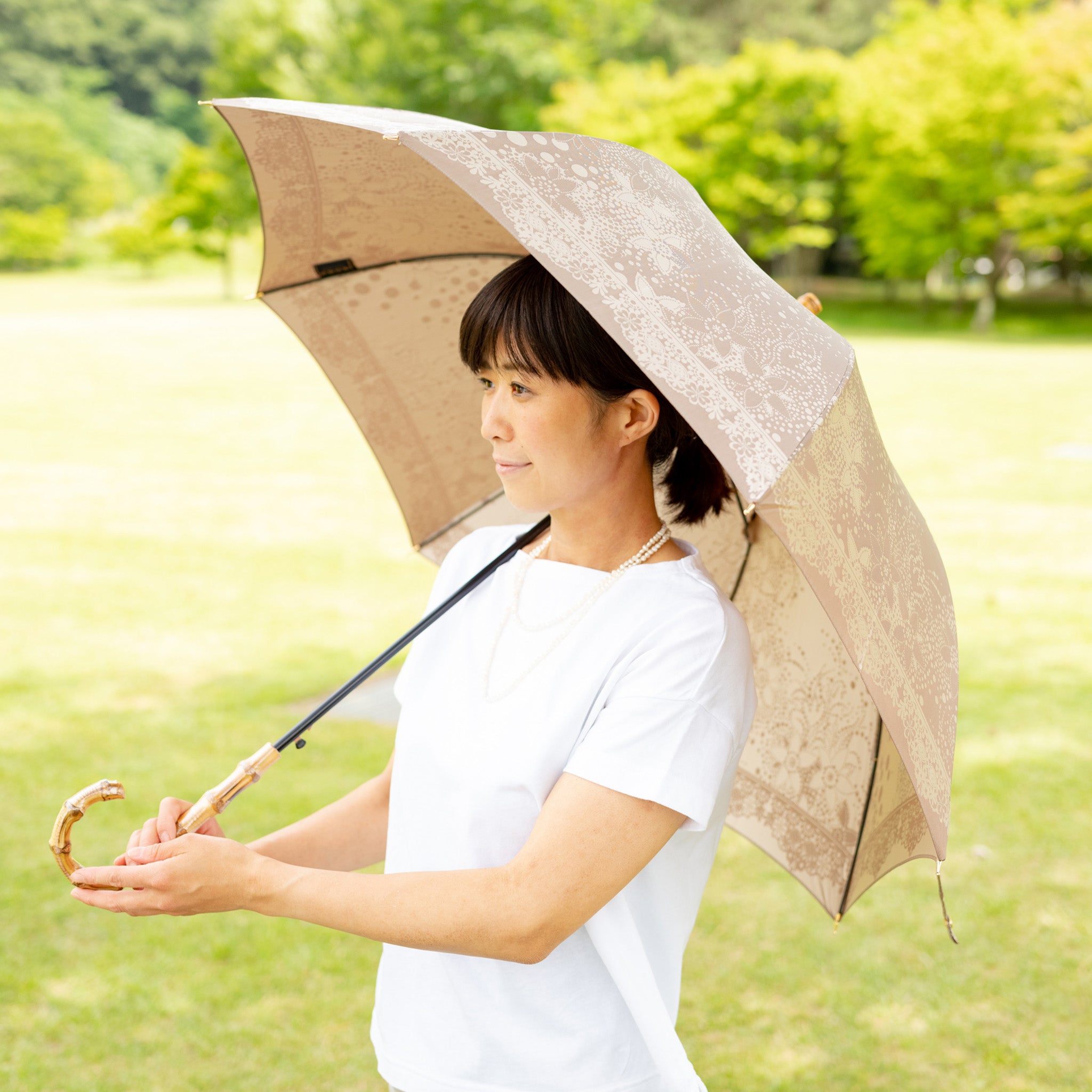 大人かわいいレディース長傘！晴雨兼用雨傘8本骨60cm